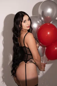 IvonneOwen My 21st B-Day 🩷 Pic 5