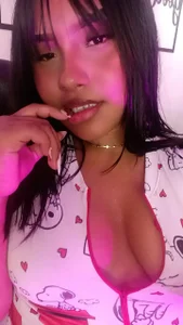 i'm hot 😈🤳 de yuriko_red  3 Imagens