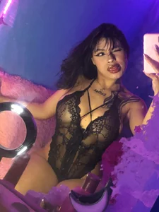 Public od sophiaa10  3 snímek