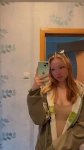 BabyyDolll_ kullanıcısının Public albümü -  4 fotoğraf