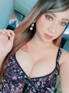 Me,Myself and i od SelfsuckmyBigBanna  7 snímek