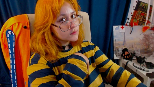 Judith_hypnosiss your bee can read minds Pic