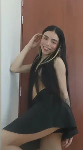 only friend and follow me de thaliaa_smith1  3 Imagens