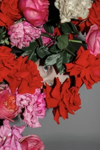 MarieKarma: drowning in flowers ( 3 фото)