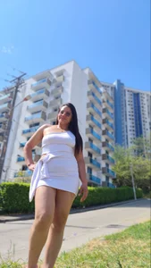 LucyJonnes☀️ City Girl Summer Bild 2