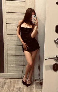 StephaniCute Before going out with a friend Gambar 8