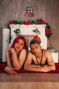 Nikki_and_Mayk MERRY AND WARM CHRISTMAS! 😏🎄 صورة واحدة|Nikki_and_Mayk MERRY AND WARM CHRISTMAS! 😏🎄 صورتان|Nikki_and_Mayk MERRY AND WARM CHRISTMAS! 😏🎄  5 صور|Nikki_and_Mayk MERRY AND WARM CHRISTMAS! 😏🎄  5 صورة