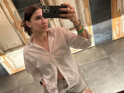 MiaRaynard Public Pic 4