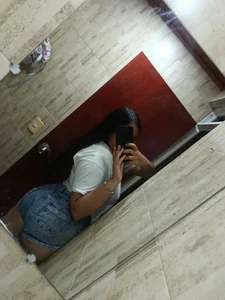 🙈 de Nikky_19  5 Imagens