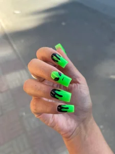 NicoleMun nails Pic 5