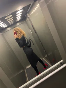 Anna__Herrera me 사진 9