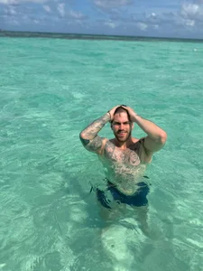 Ades_Lowe sea and me Foto 4