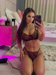 AlmaLuv Happy Valentine's Day💓💓💓  2টি ছবি