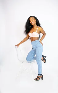 Sexy girl in jeans 👖👄🔥💋😈 de dafnnelewis Foto