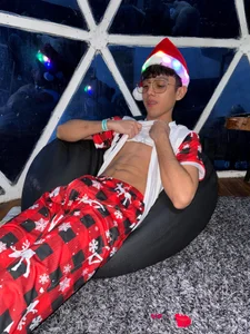 The_skinnyguys 🎄🎅🏻🎁MERRY CHRISTMAS✨❄️ Foto 4