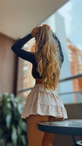 _laura_02 Life is short, but there are many moments that are eternal.🌸❤️🌸 Immagine  5