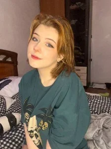 Redhead me de CutieTori  6 Imagens