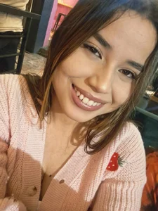 Victoria_vallejo_ cute and innocent Hình