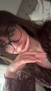 BrendaChambers I have beautiful eyes, right? ❤️ Kuva 3