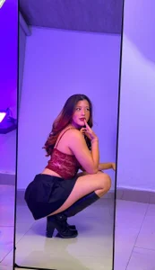 MODEL od ALLY_ROSE_EC  6 snímek