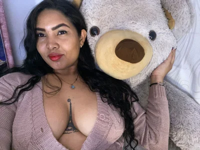 EmilyZuits Sexy baby Pic