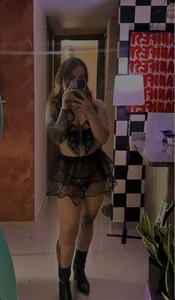 evy_orange1 Black Butterfly 🦋🖤 - {count, plural, one {תמונה אחת} two {שתי תמונות} many {# תמונות} other {# תמונות}}