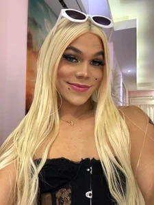 Gaby_Chain01 Selfiessss:3 Pic 2