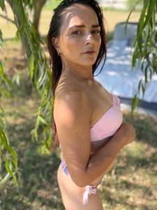 SiennaRosse Whispers Under the Willow 🌿 Pic 4