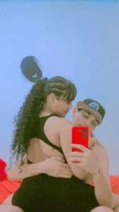 Jessy_and_Joy Public Immagine  5