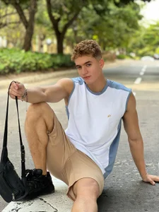 paull_george Public Pic 4