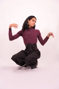 maxi_max0 🥀 Delicate looks, bold energy. Pic