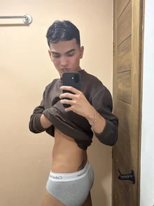 snakeeboy: Public ( 6 фото)