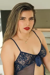 JulietSofia Stairs of sensuality Gambar 6