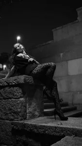 ElisabethDavis: At night🌙 ( 5 фото)