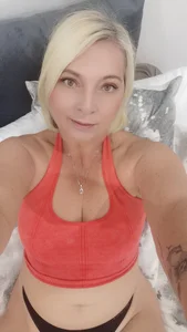 Mommynaughty69 profile slika 3