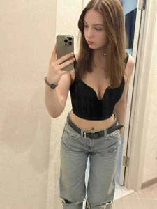 NguyetHankeyPublic图片