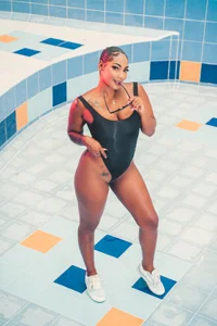 AngelineHeet: Public ( 5 фото)