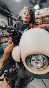 daiana_curlyDo you want races, adventures and something more? ...Here I am!图片 5