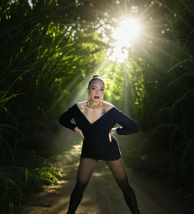 sahra_taylor_ YOUR MISS 🖤 Immagine  8