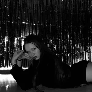 Anna_MonAmour Public slika