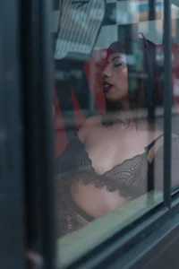 Nina_fox_0691 Temptation has a name. 😉 รูป 