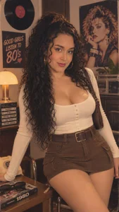 Sabrina looking her best in the 80s de Sabrinashark Foto 2