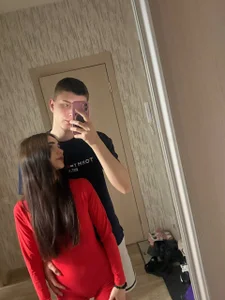 I'm with my friend Sofia. od DenisSofiaa  7 snímek