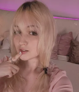 Meowixx_ Public Pic 5