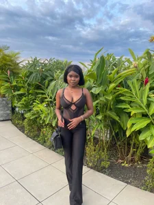 Yasminbrattz AN INCREDIBLE DAY 🌈 Pic 4