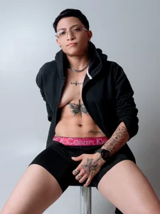 ZoeGrey Public صورة واحدة|ZoeGrey Public صورتان|ZoeGrey Public  2 صور|ZoeGrey Public  2 صورة