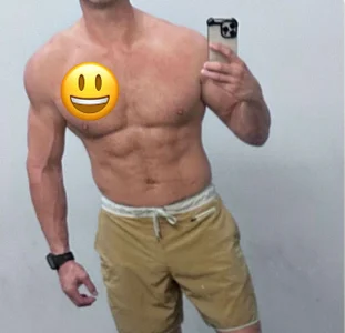 TaylorKingo Public Pic