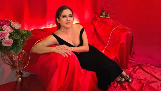 Heidy_Wells Subtle Temptation Foto 4