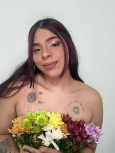 nicky_andcamil May flowers for Nicky Pic 3