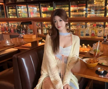 U-R-HERE生活照图片 4